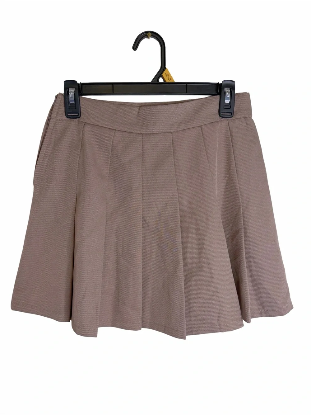 3/$20 Windsor Mocha Brown Pleated Mini Skirt Size Medium